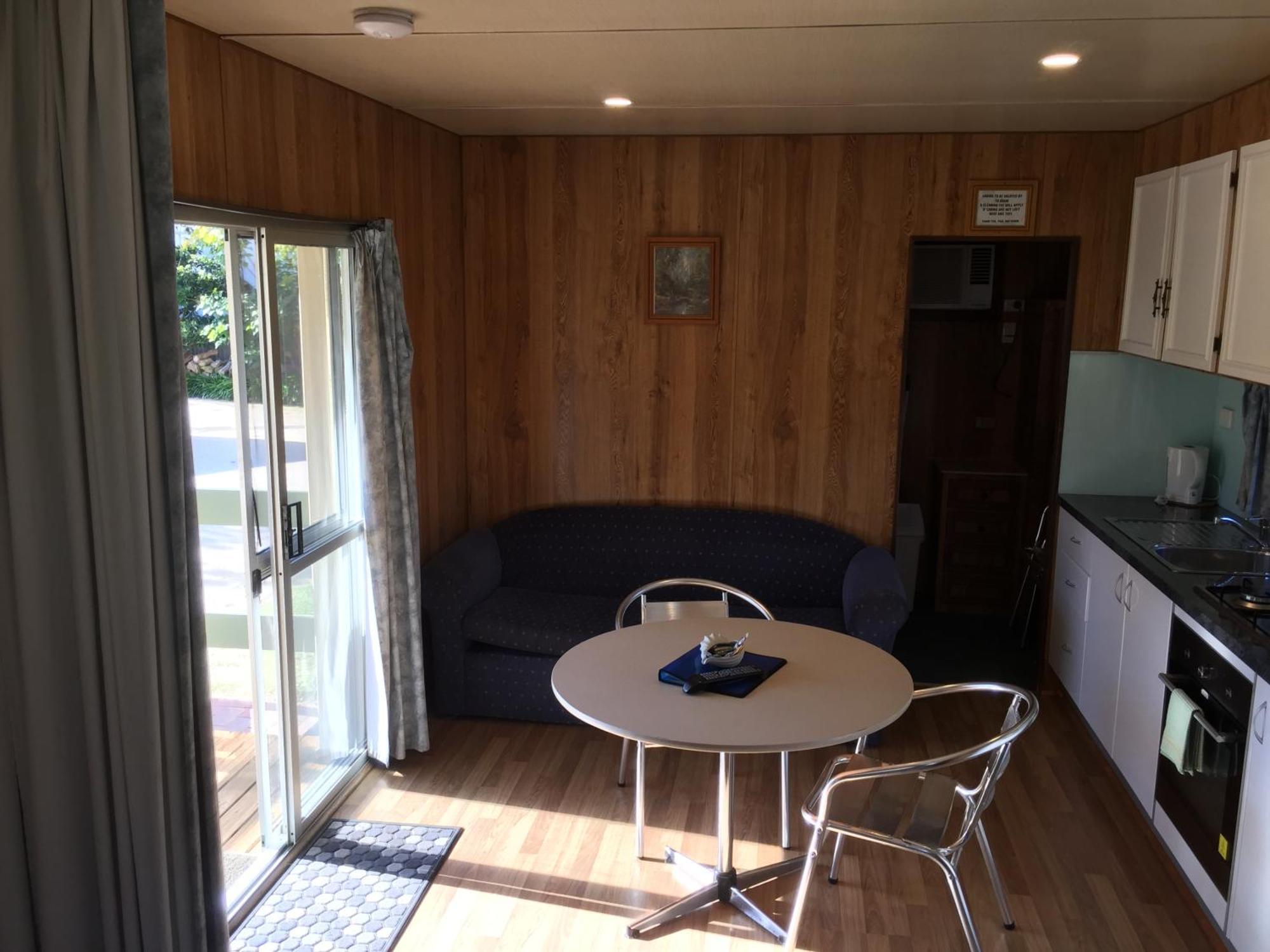 Beachcomber Caravan Park Mallacoota Ngoại thất bức ảnh